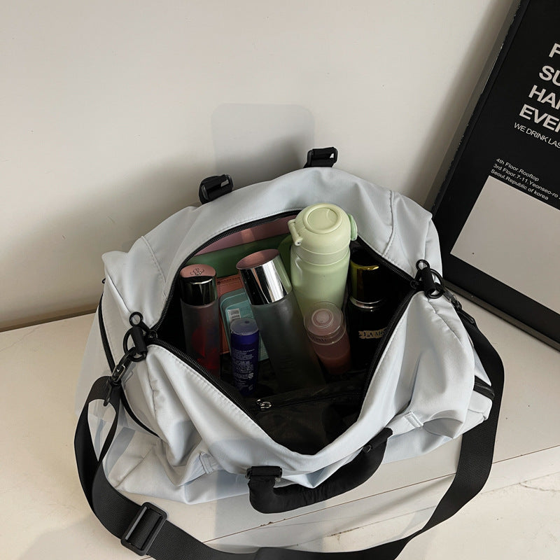 Durable Multi-Pocket Travel Duffle