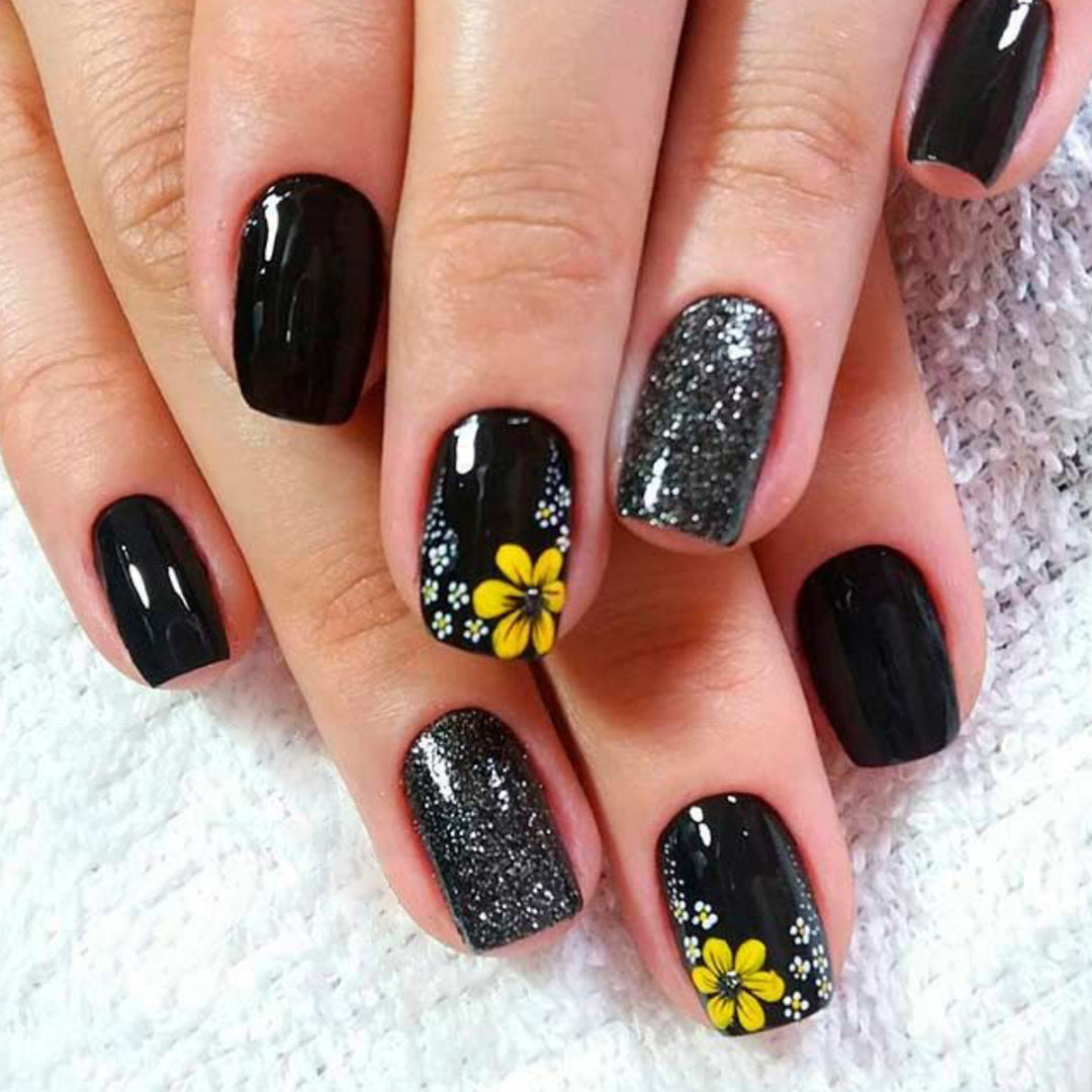 Artistic Floral and Glitter Nail Art Extensions Kalsten