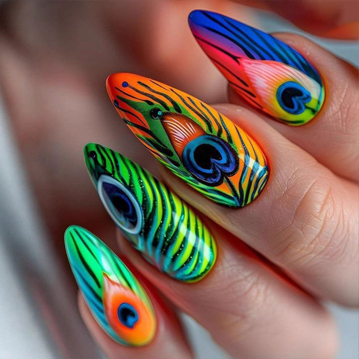 Artificial nails with artistic peacock pattern Kalsten