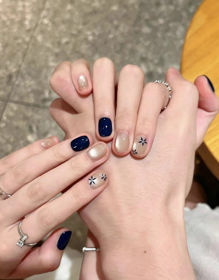 Artistic Nail Art Set