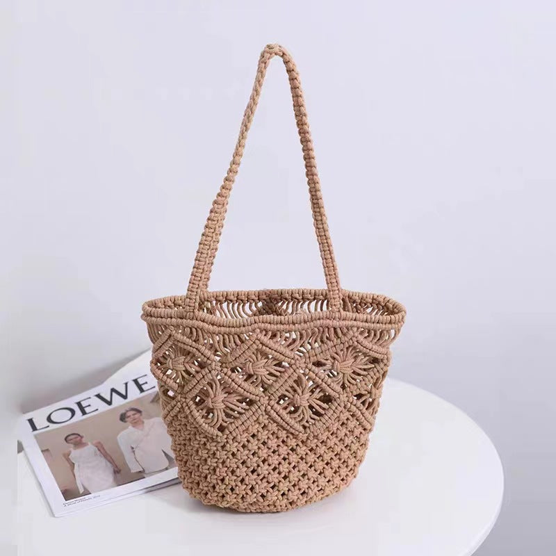 Handcrafted basket bag with floral patterns Kalsten