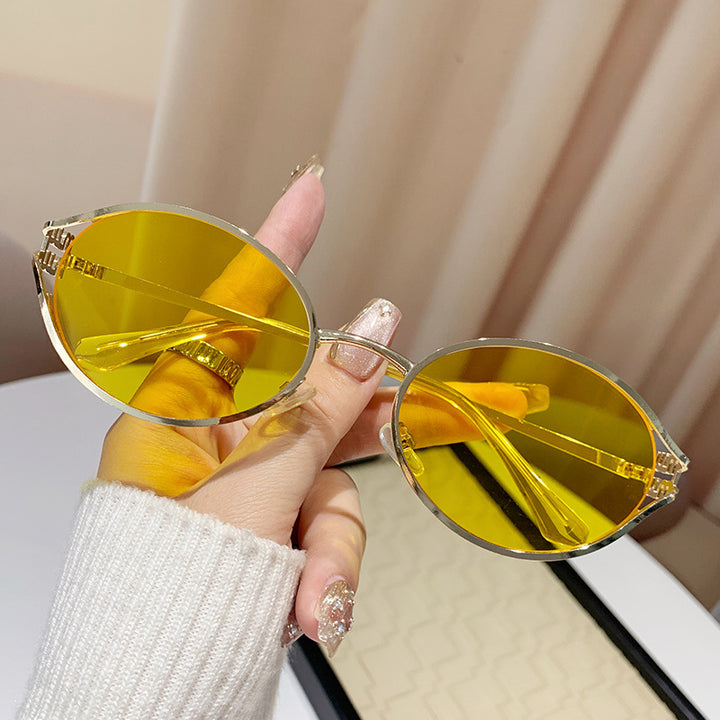 Women's elegant Cat-Eye sunglasses with fine metal frame Kalsten