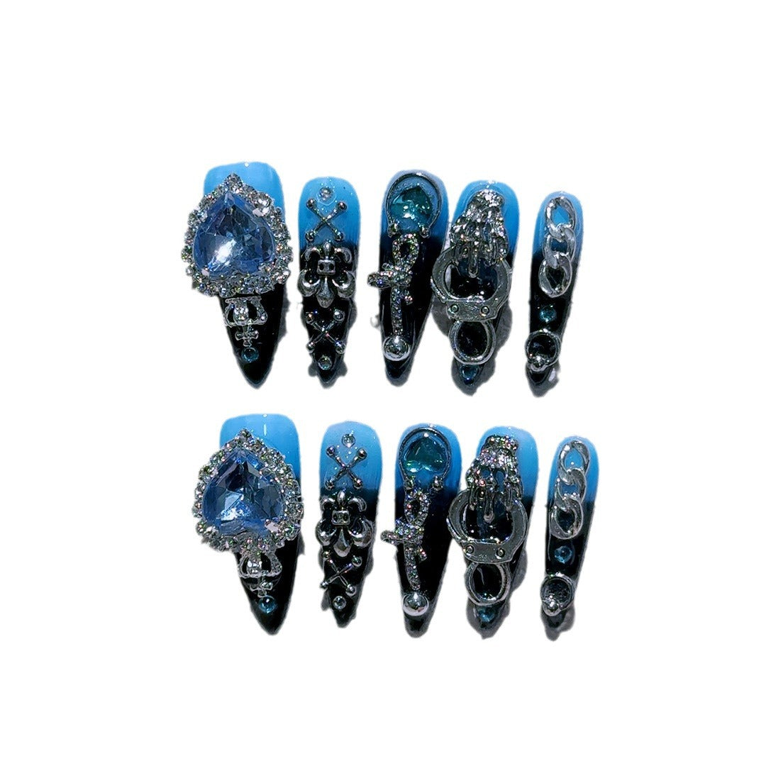 Glamorous Nail Art Extensions