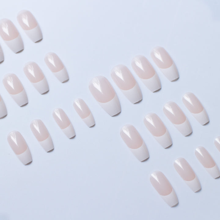 Elegant French Tip Acrylic Nail Set