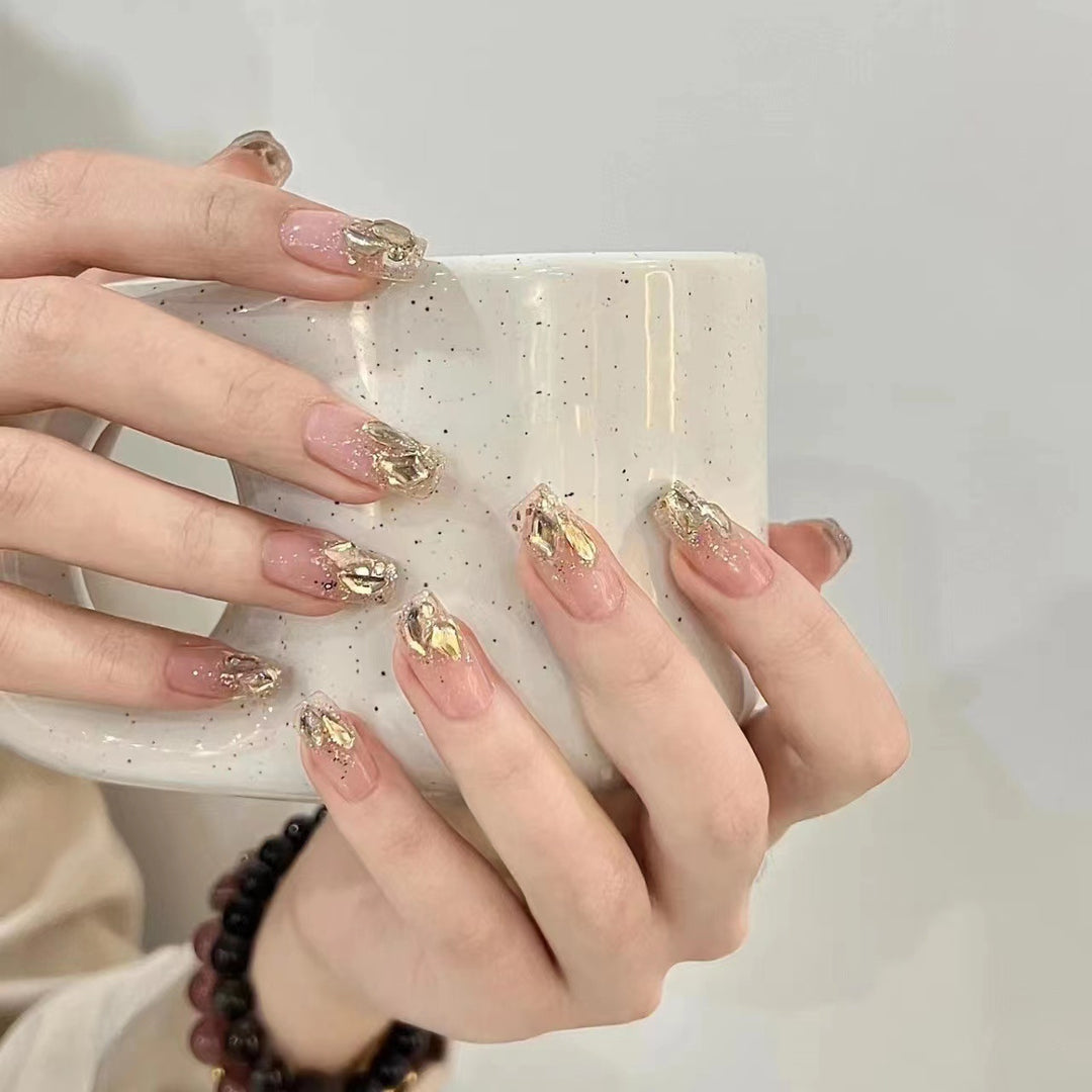Glamorous Nail Design Set