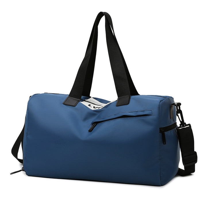 Stylish travel bag with versatile carrying options Kalsten