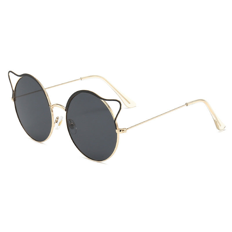Fashionable Cat-Eye Sunglasses with Mirrored Lenses Kalsten
