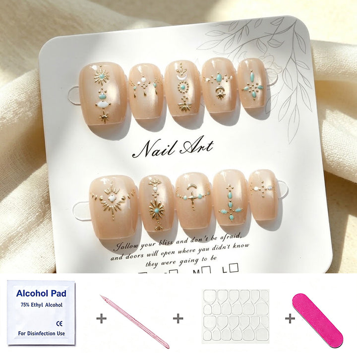 Exquisite Nail Art Press-On Set