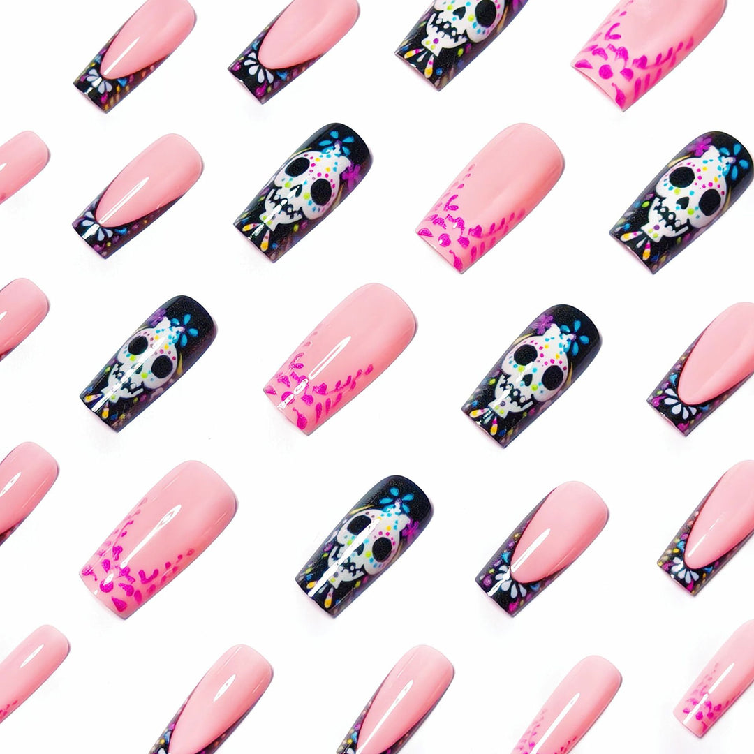 Creative nail art with detail-loving skull design Kalsten