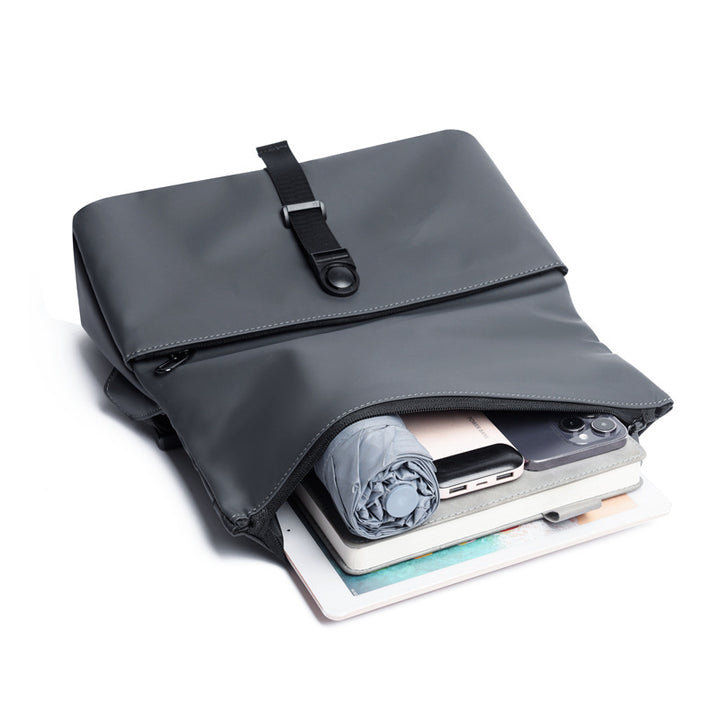 Water-Resistant Messenger Bag Kalsten