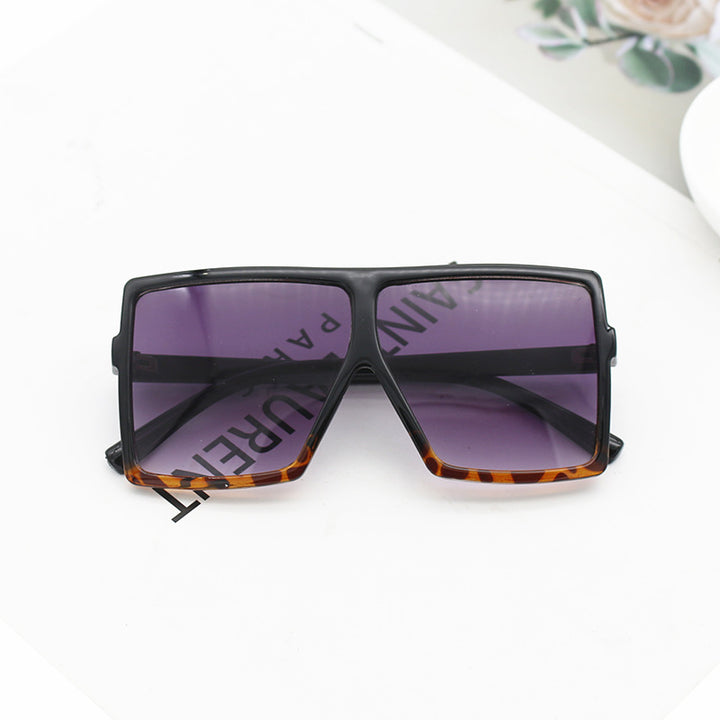 Women's Oversized Sunglasses in Fashionable Geometric Design Kalsten