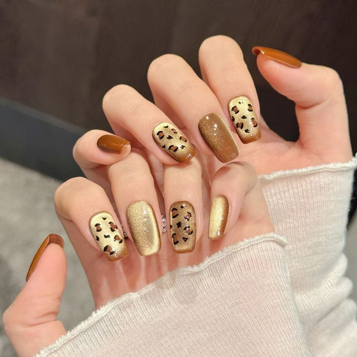 Artistic Press-On Nail Set with Glitter and Leopard Patterns