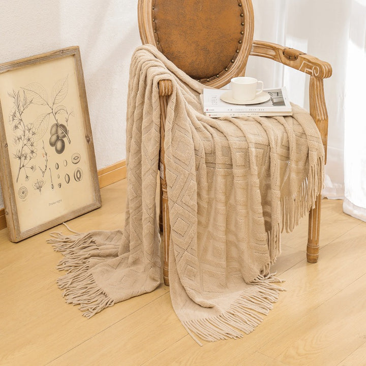 Cozy Decorative Woven Throw Blanket Kalsten