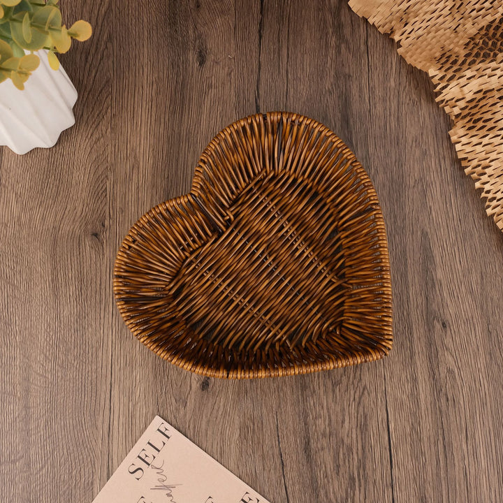 Decorative Heart-Shaped Bowl Kalsten