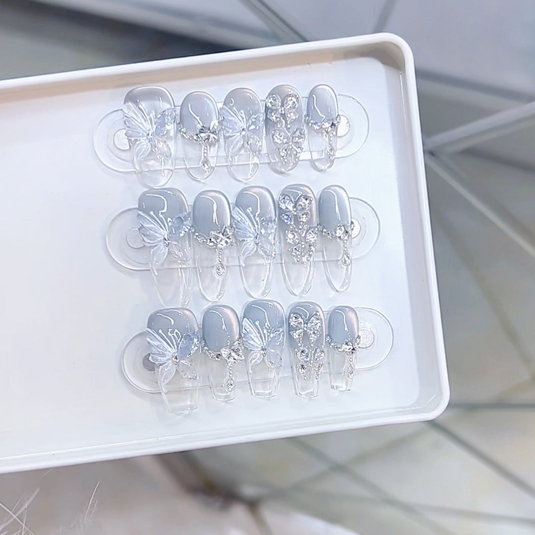 Elegant Decorative Press-On Nails Kalsten