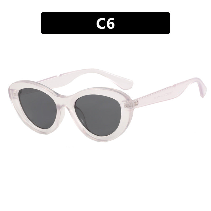 Ladies Cat-Eye Sunglasses with stylish plastic frame and polarized lenses Kalsten