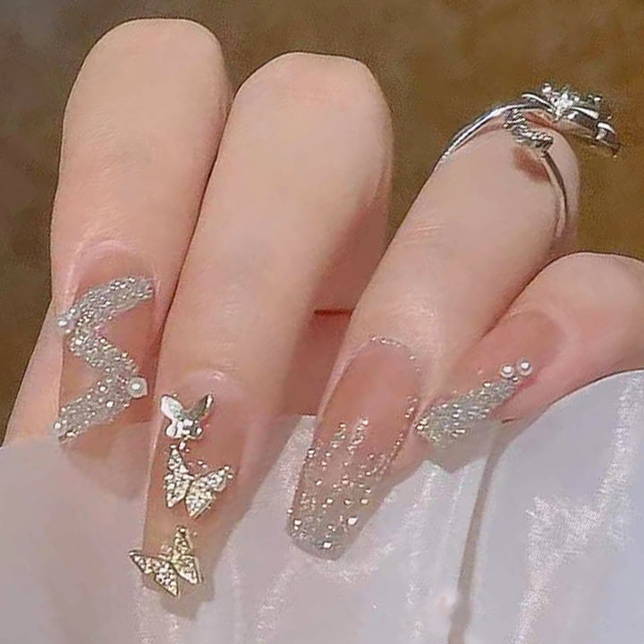 Decorative Press-On Nail Art Set with 3D Accents