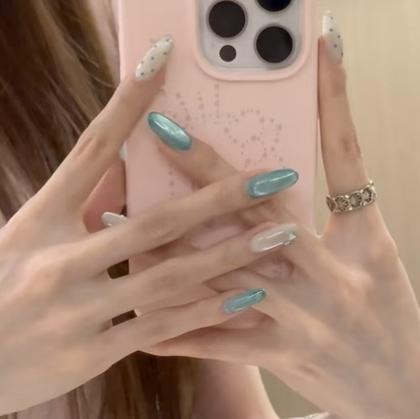 Stylish Gel Nail Extensions
