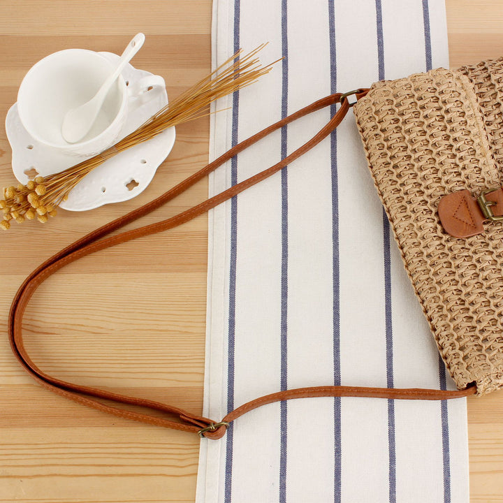 Handbag with Smart Closure System and Adjustable Strap Kalsten
