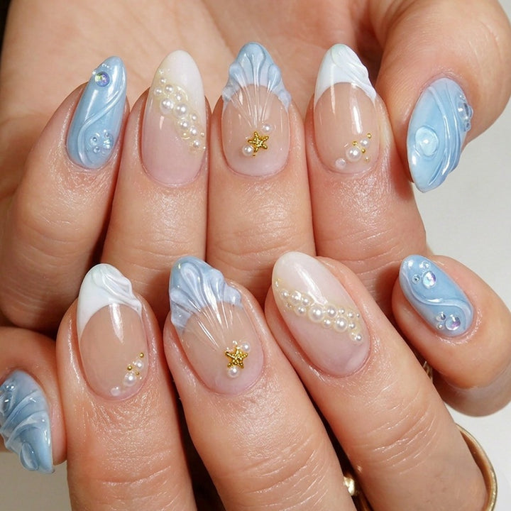 Artificial nail set with floral decorations and sparkling accents Kalsten