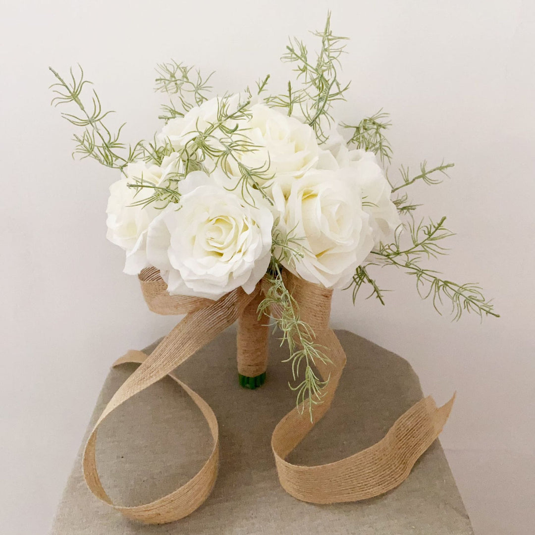 Elegant Floral Handheld Bouquet