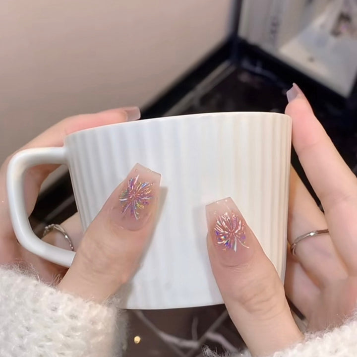 Artistic Press-On Nail Design  1791106491