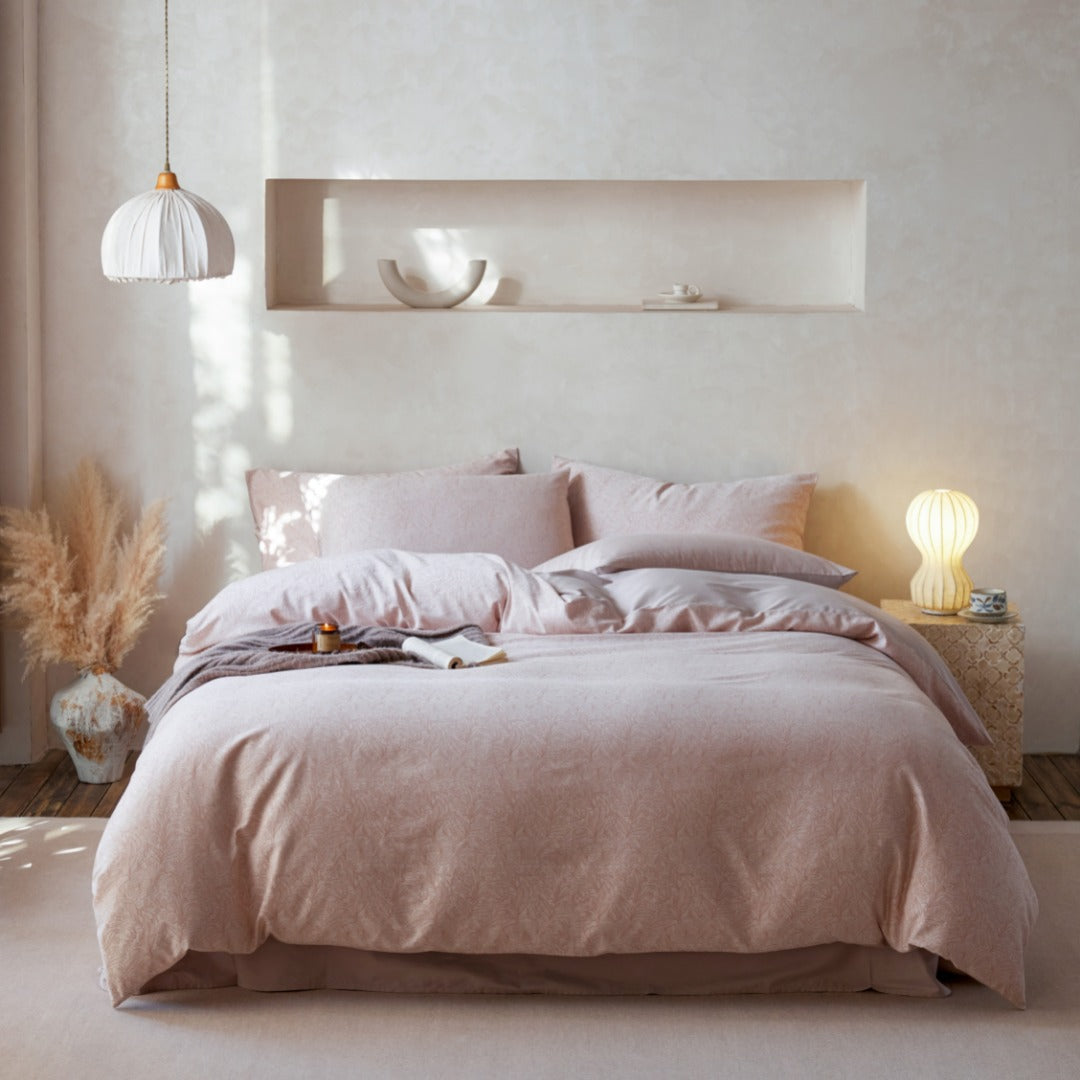 Luxurious cotton satin bedding set with fine jacquard pattern