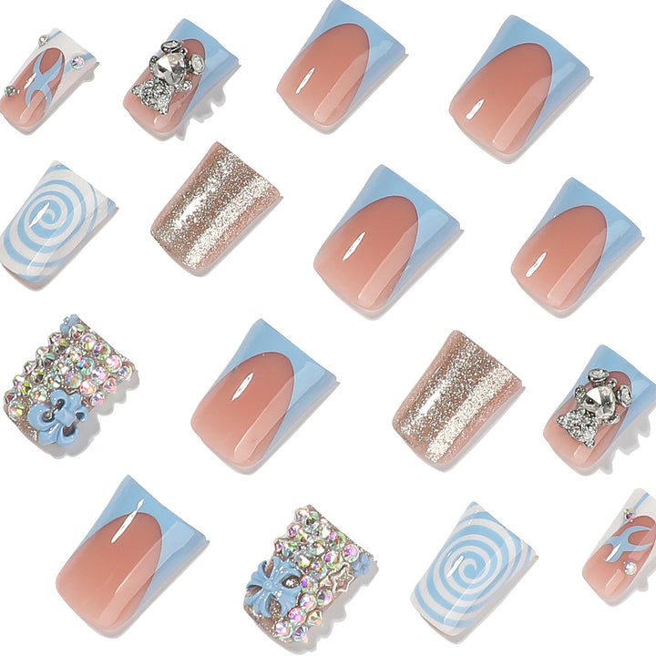 Artful nail art with cute animal motifs and glitter accents Kalsten