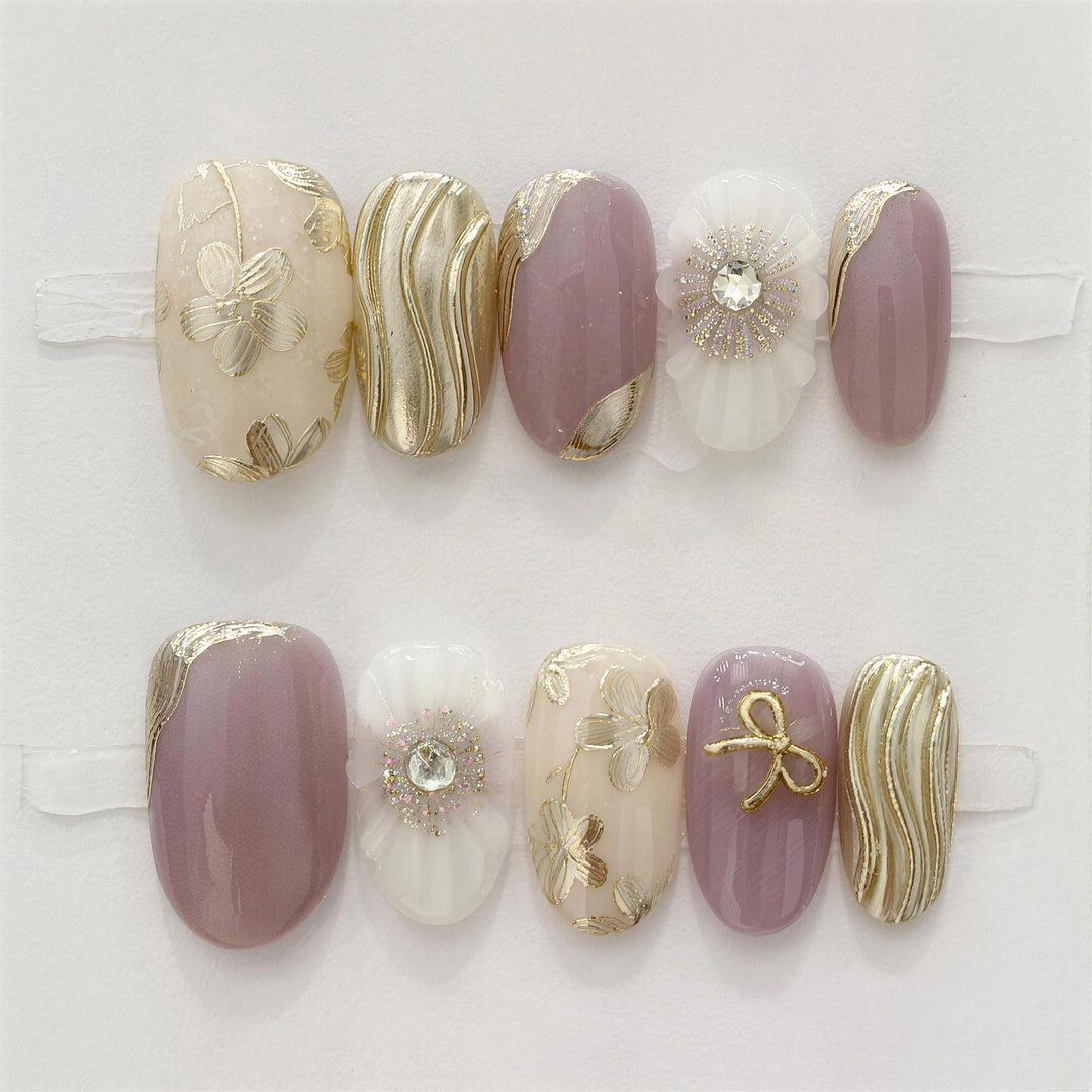 Decorative Press-On Nail Set with Gold Accents