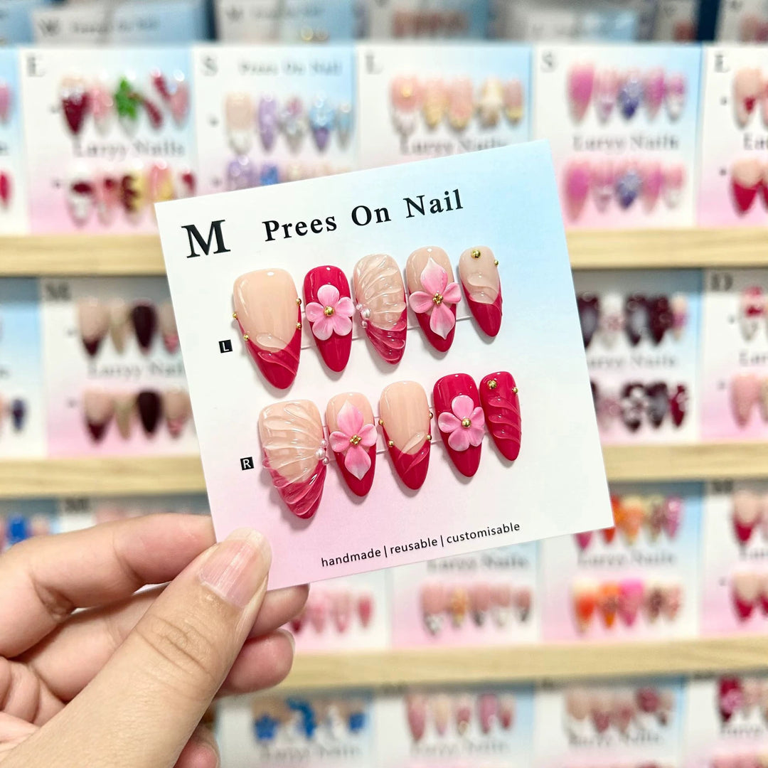 Artistic Press-On Nail Art Set with Floral and Gem Accents  1791774221