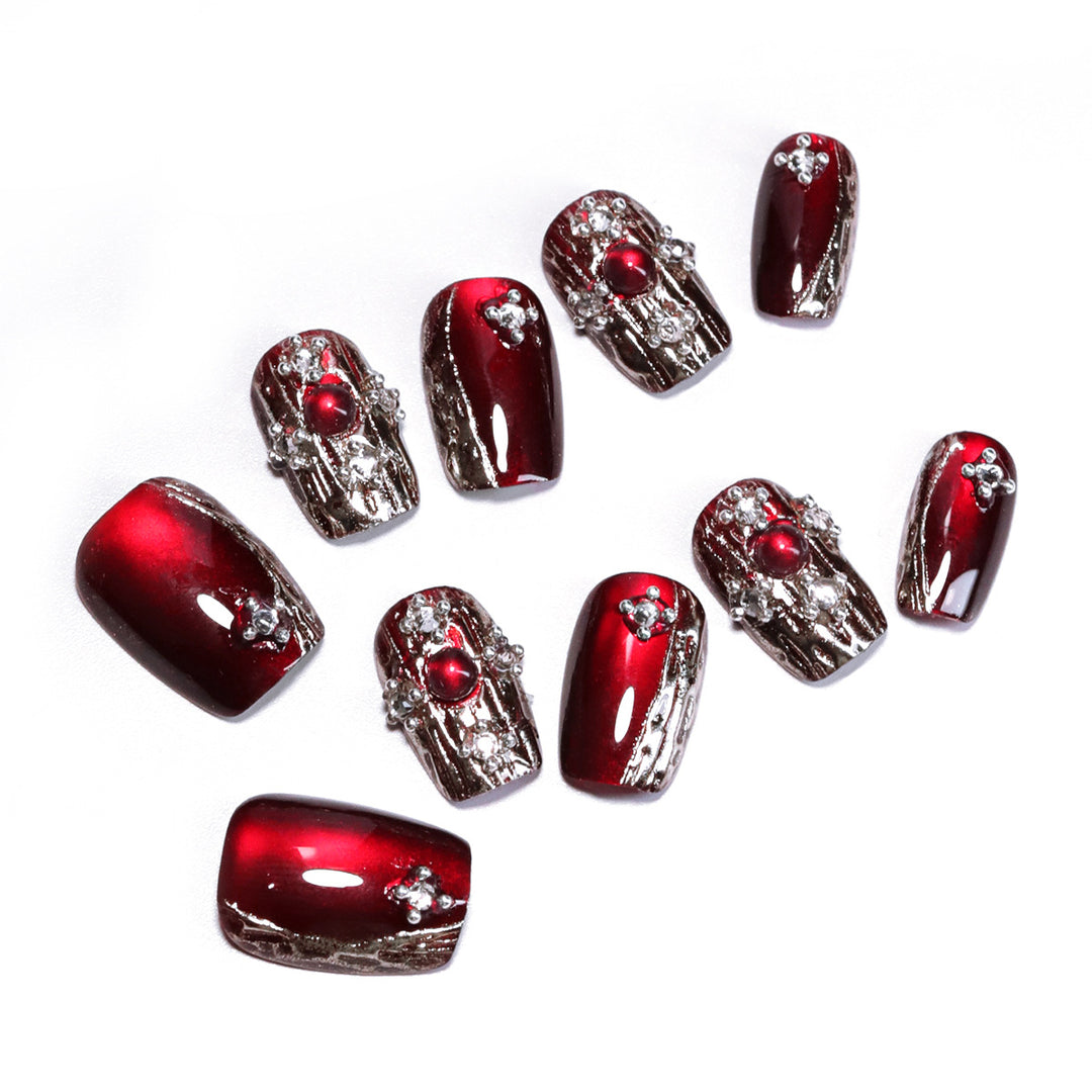 Artistic artificial nails in elegant design with glitter accents Kalsten