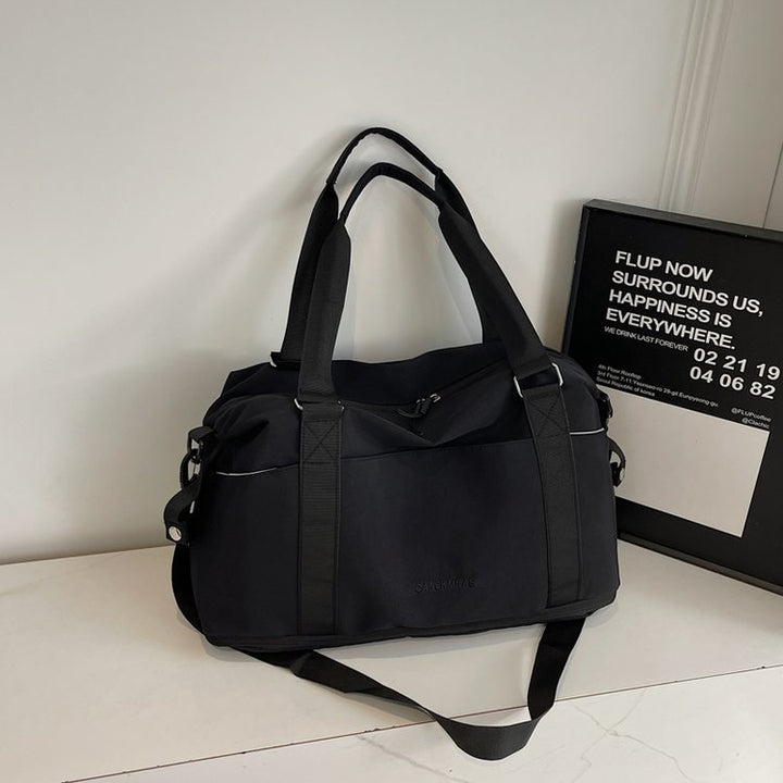 Sporty Travel Bag Kalsten