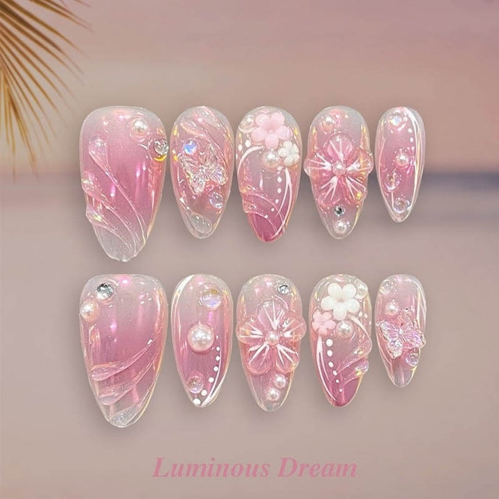 Artificial nail set with maritime motifs and colorful accents Kalsten