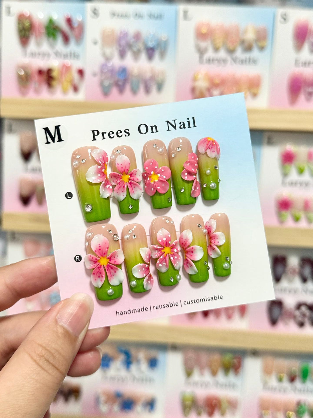 Artistic Reusable Press-On Nail Set