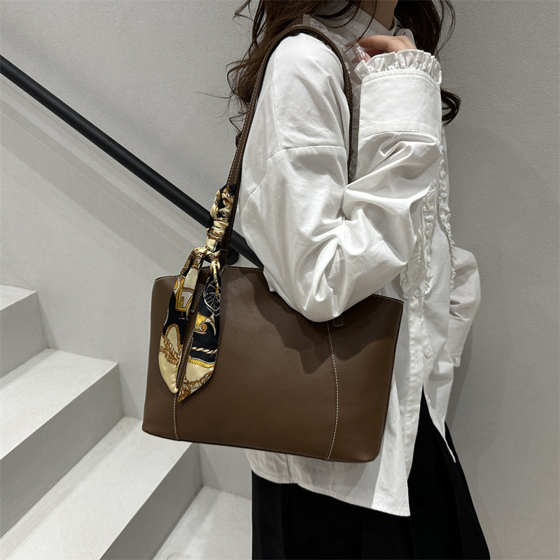Elegant Structured Tote Bag Kalsten