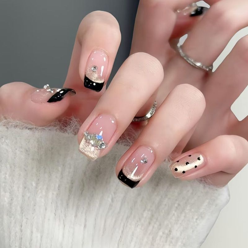 Decorative 3D Nail Art Kit Kalsten