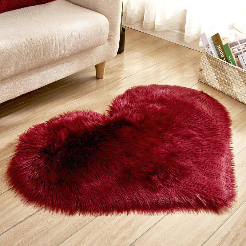 Plush Heart-Shaped Area Rug Kalsten