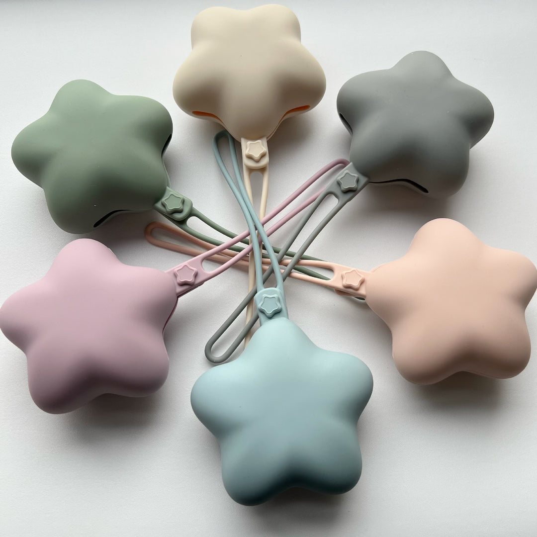 Soft-Touch Silicone Star-Shaped Mini Pouch Keychain with Elastic Loop
