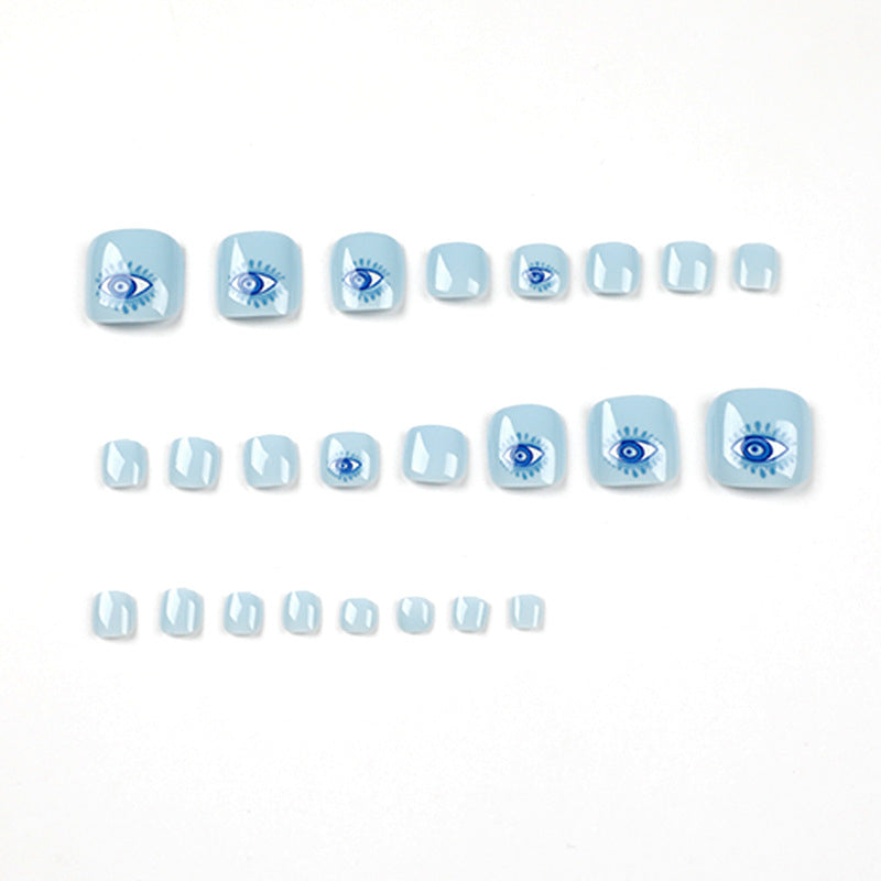 Artful nail art with eye motif Kalsten