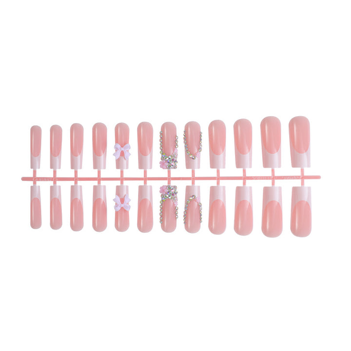 Artificial nail set with delicate details and glamorous decorations Kalsten