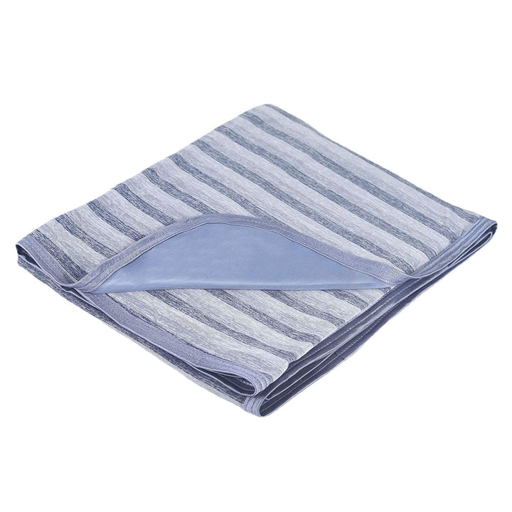 Women Soft and Breathable Striped Fleece Blanket Kalsten