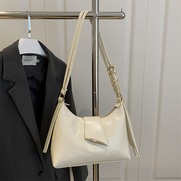 Luxurious Patent Leather Shoulder Bag Kalsten