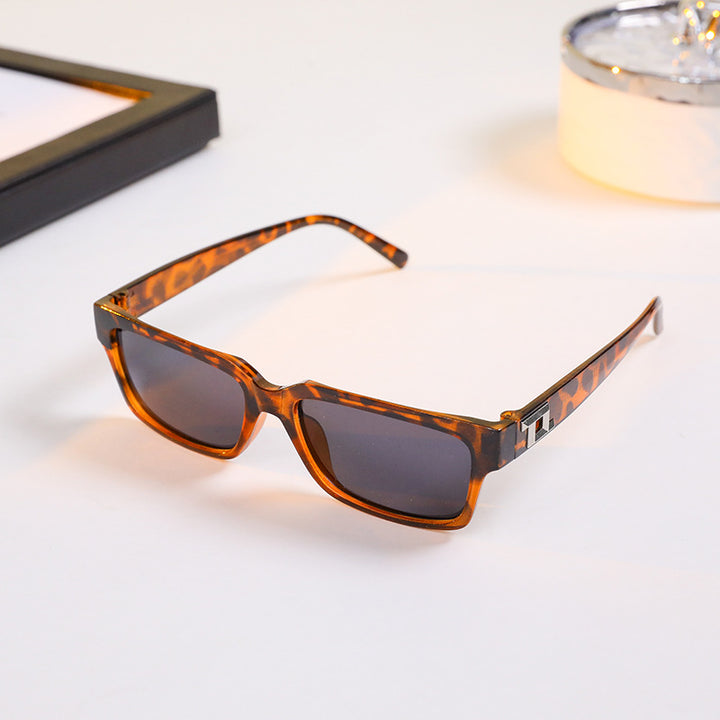 Women's fashionable ergonomic reading glasses Kalsten