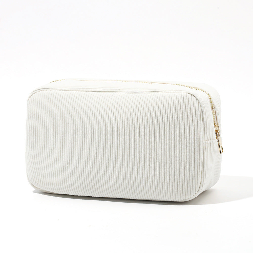 Cosmetic organizer with structured design Kalsten
