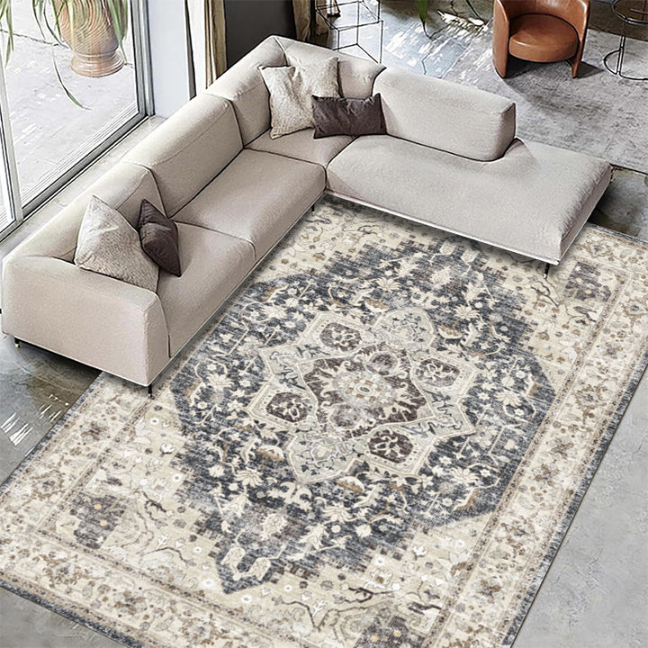 Vintage-Inspired Area Rug Kalsten