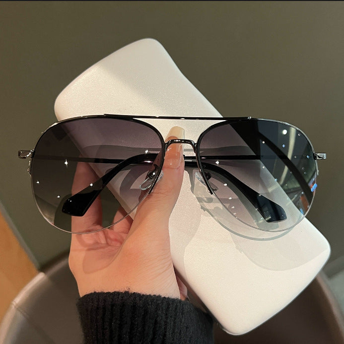 Stylish Aviator Sunglasses Kalsten