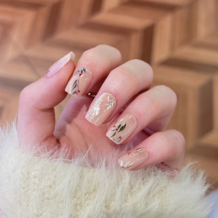 Artistic nail extensions with floral patterns Kalsten