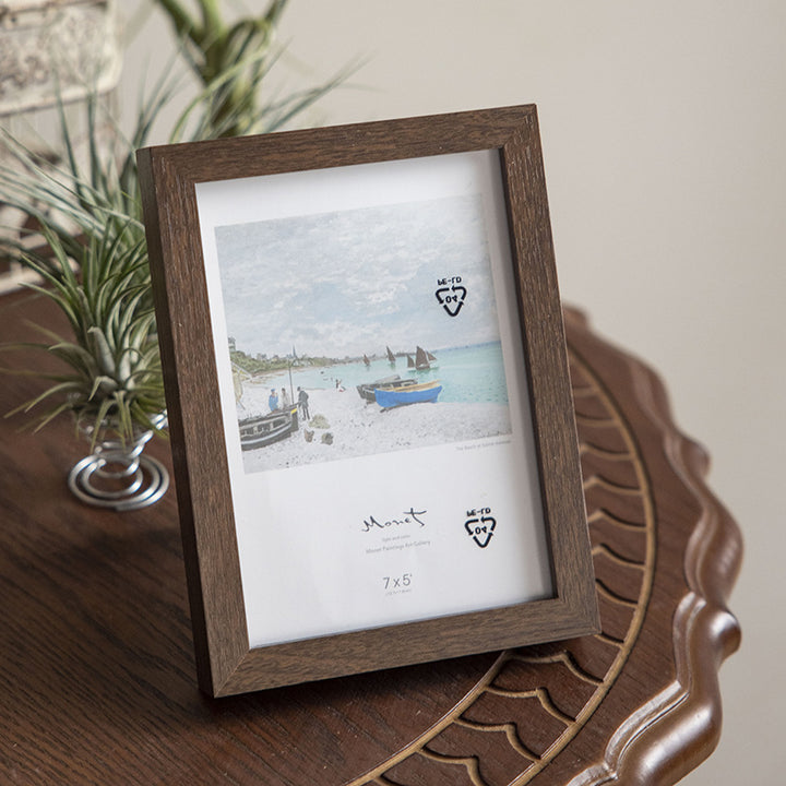 Elegant Wooden Photo Frame for Tabletop Display