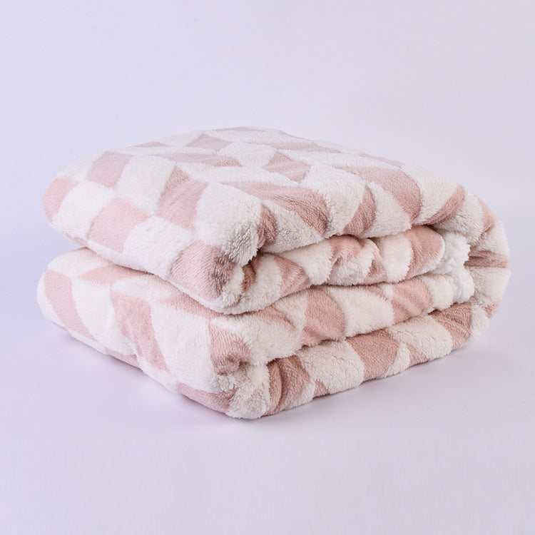 Ladies cuddle blanket with unique houndstooth pattern Kalsten