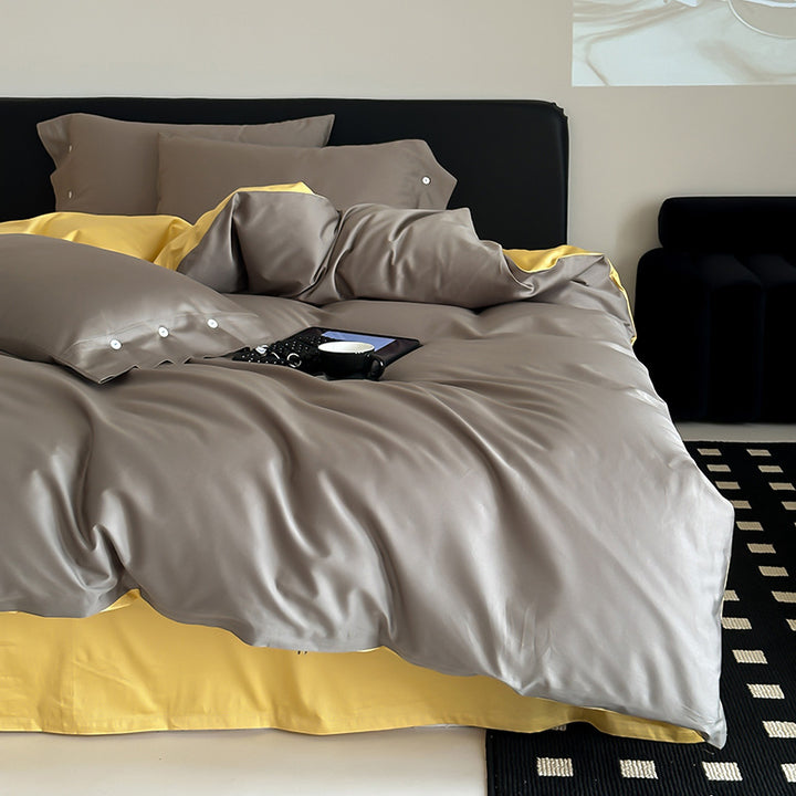 Reversible bedding set made of fine cotton satin with button placket and contrasting back